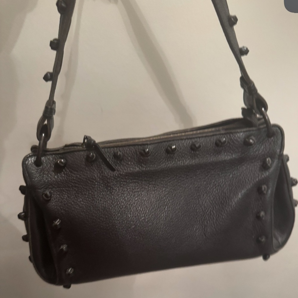 Bottega veneta Studded Black Leather Shoulder Bag - Picture 2 of 16
